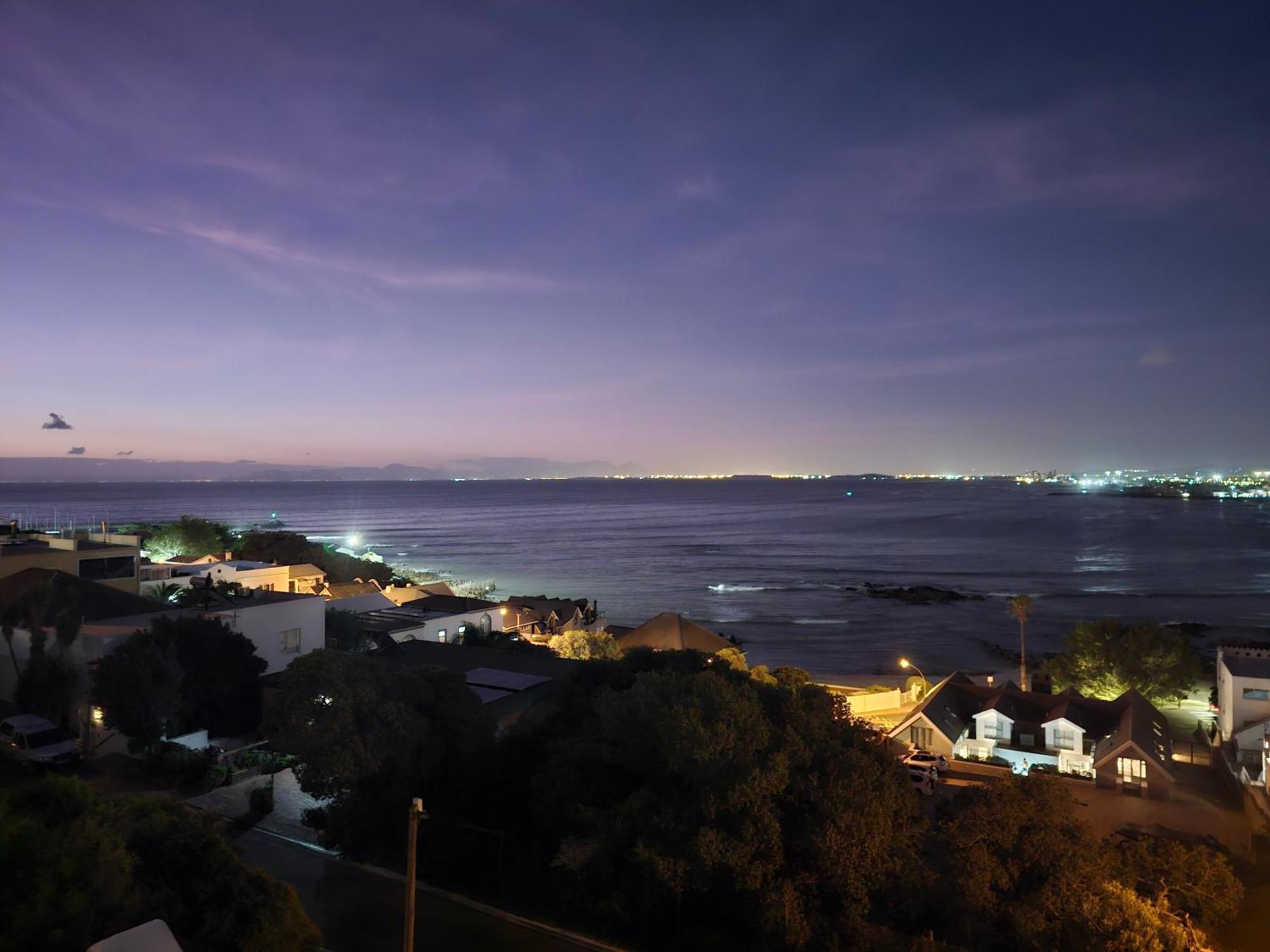 La Isla Bonita Bed & Breakfast เคปทาวน์ ภายนอก รูปภาพ